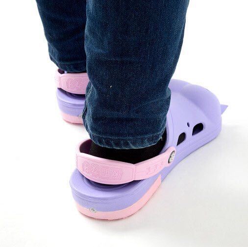 あきばサンダル反面